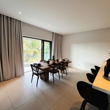 Black Marlin Apartments Pereybere Beach Ngoại thất bức ảnh