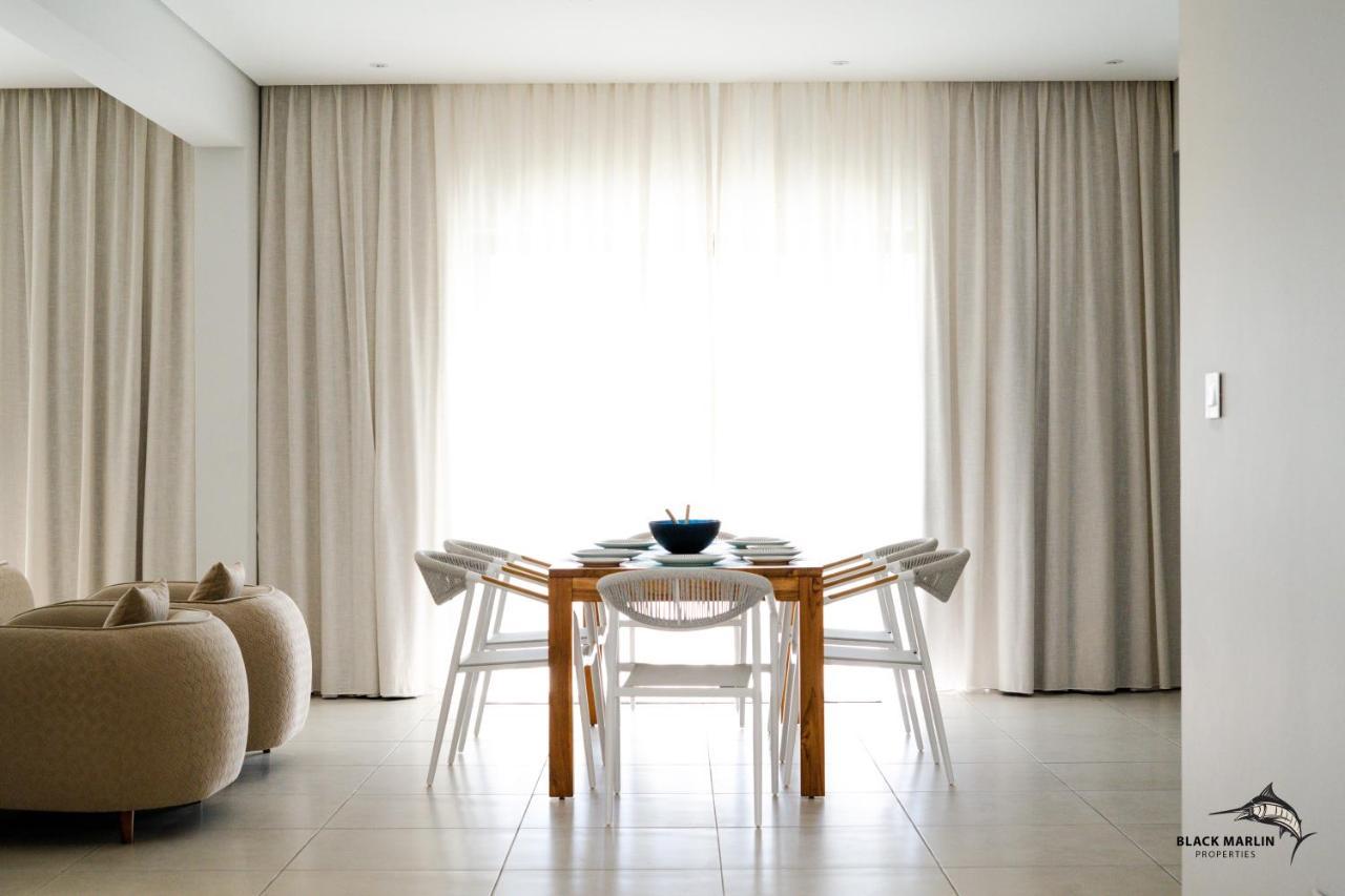 Black Marlin Apartments Pereybere Beach Ngoại thất bức ảnh