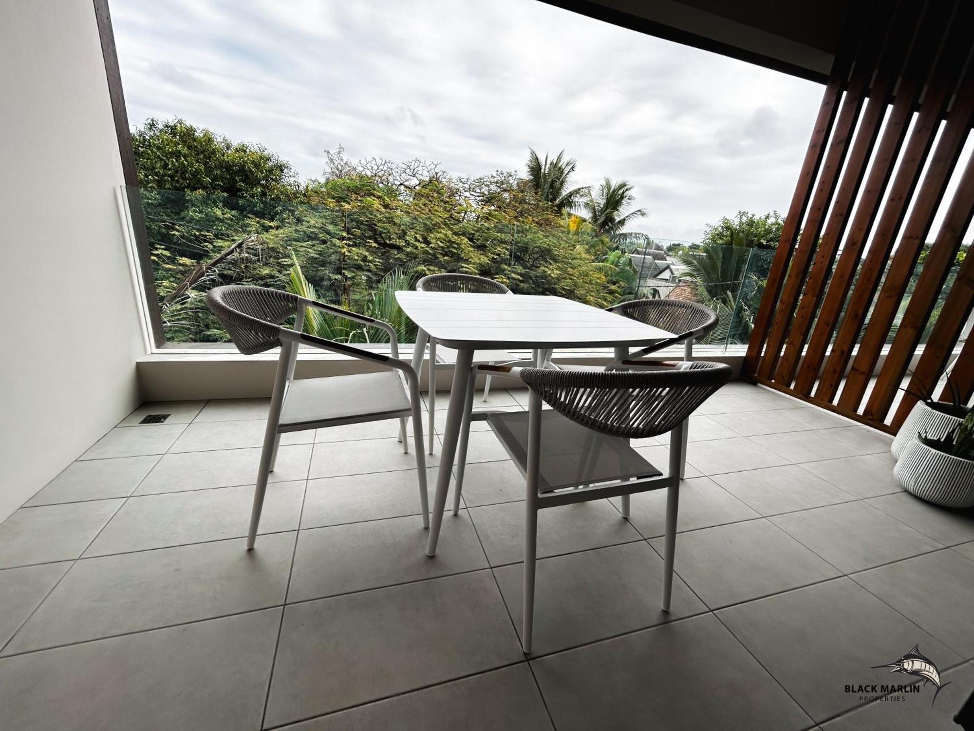Black Marlin Apartments Pereybere Beach Ngoại thất bức ảnh