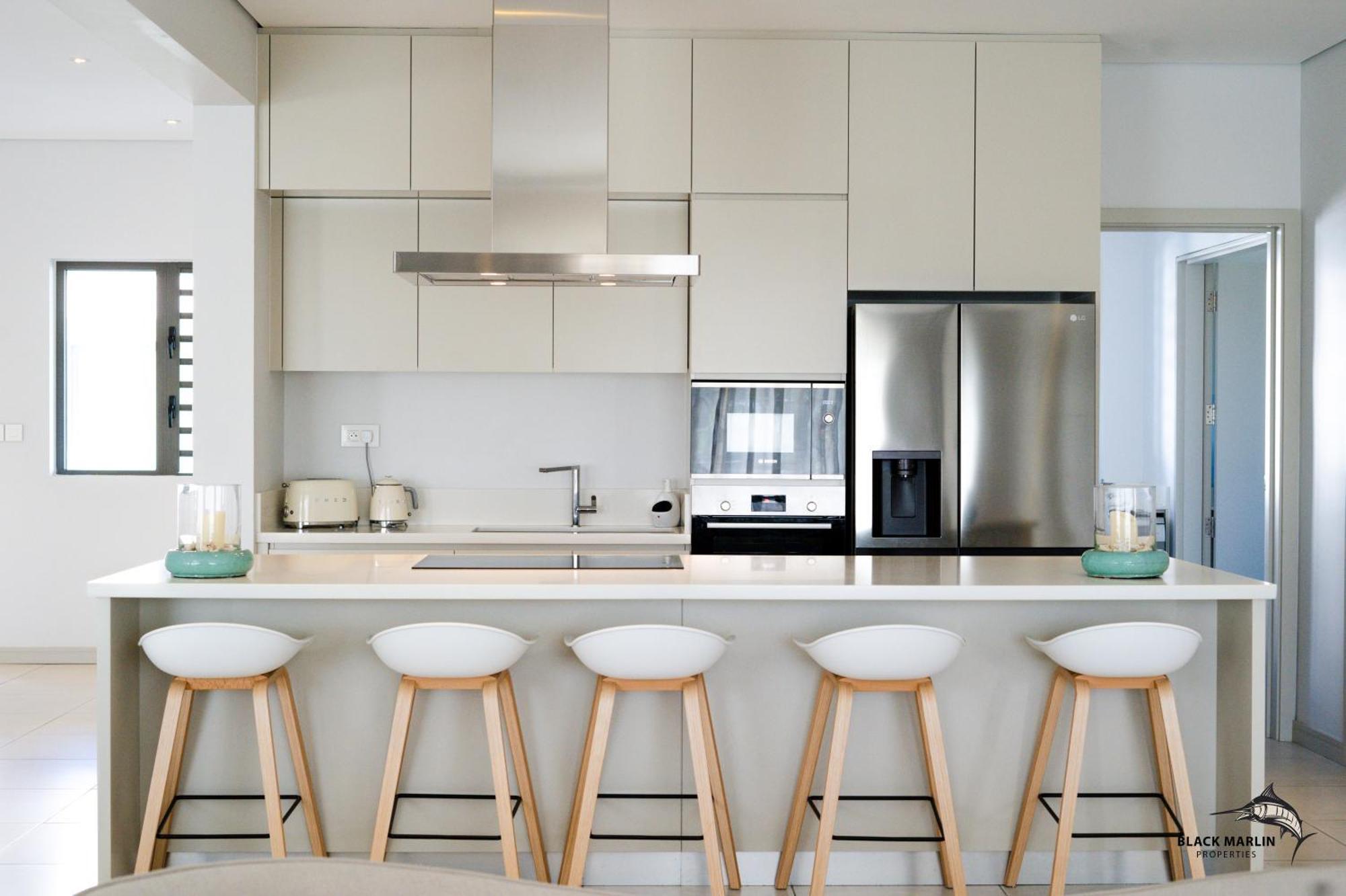 Black Marlin Apartments Pereybere Beach Ngoại thất bức ảnh